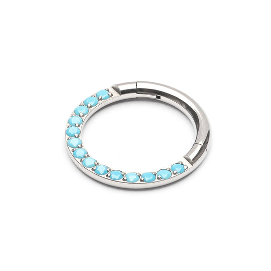 Ring sa nizom plavih cirkona